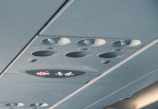 airline-overhead-panel